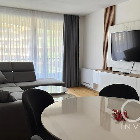 Luxury Two-bedroom Waves Daire *