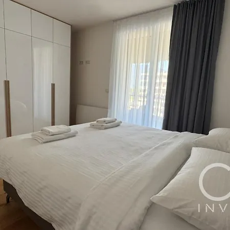 Luxury Two-bedroom Waves *