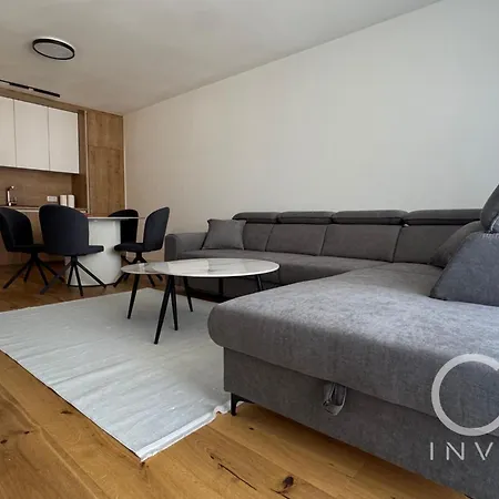 Daire Luxury Two-bedroom Waves